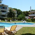Niki Aparthotel