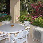 Aparthotel Niki 3*