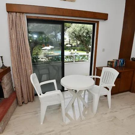 Apart Otel Niki