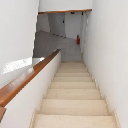 Niki Apart Otel 3*