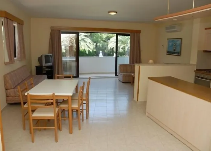 Niki Aparthotel Ialysos (Rhodes)