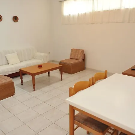 Niki Aparthotel