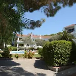 公寓式酒店 尼基公寓式酒店