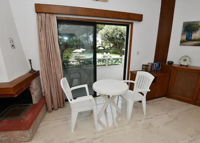 Hotel apartamentowy Niki