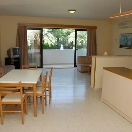 Niki Lejlighedshotel Lalyssos